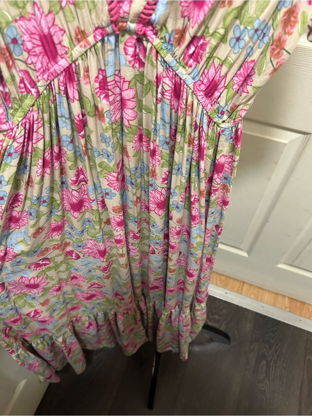 Rusttydustty V-Neck Waist Cinched Casual Maxi Dress. - Picture 6 of 12